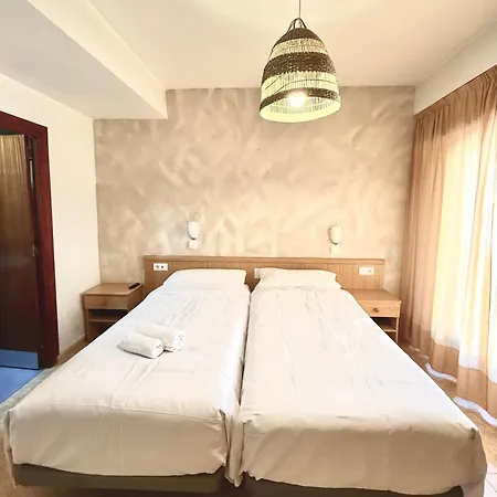 Hs Altet - Alicante Airport El Altet