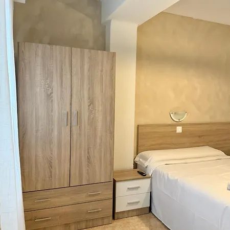 Hs Altet - Alicante Airport Gasthof El Altet